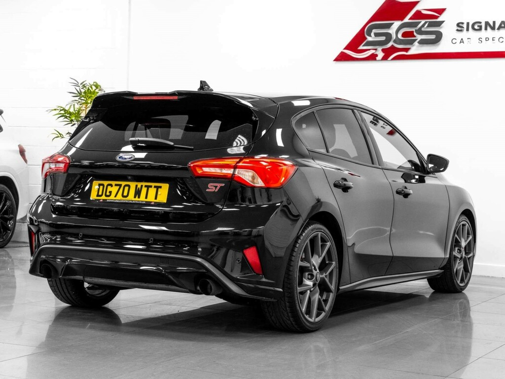 Ford Focus Hatchback DG70WTT Black #4