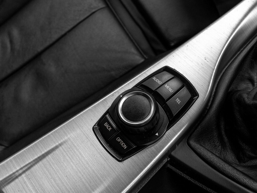 BMW 3 Series 320D M Sport Touring Blue #29