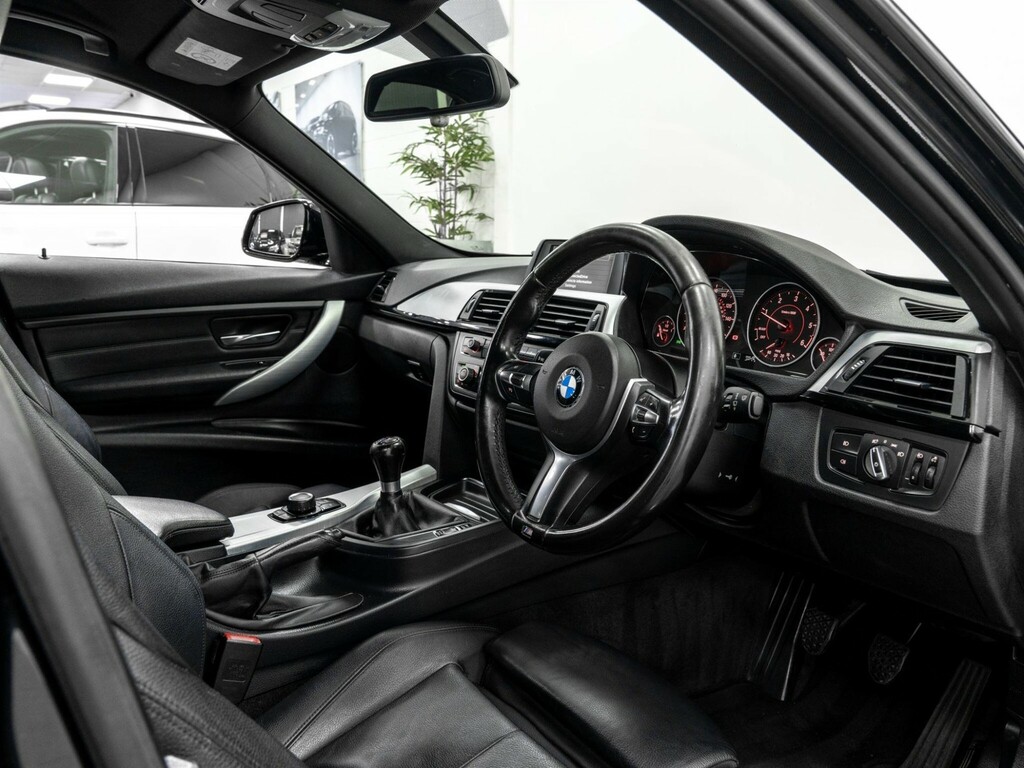 BMW 3 Series 320D M Sport Touring Blue #16