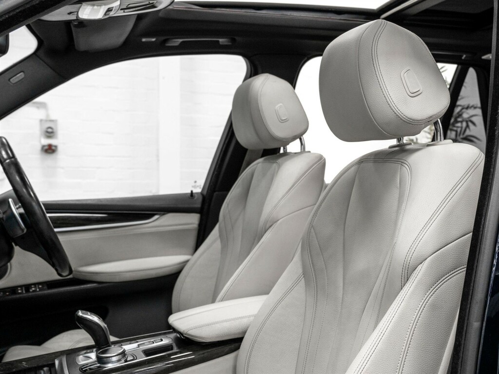 BMW X5 Suv  #21