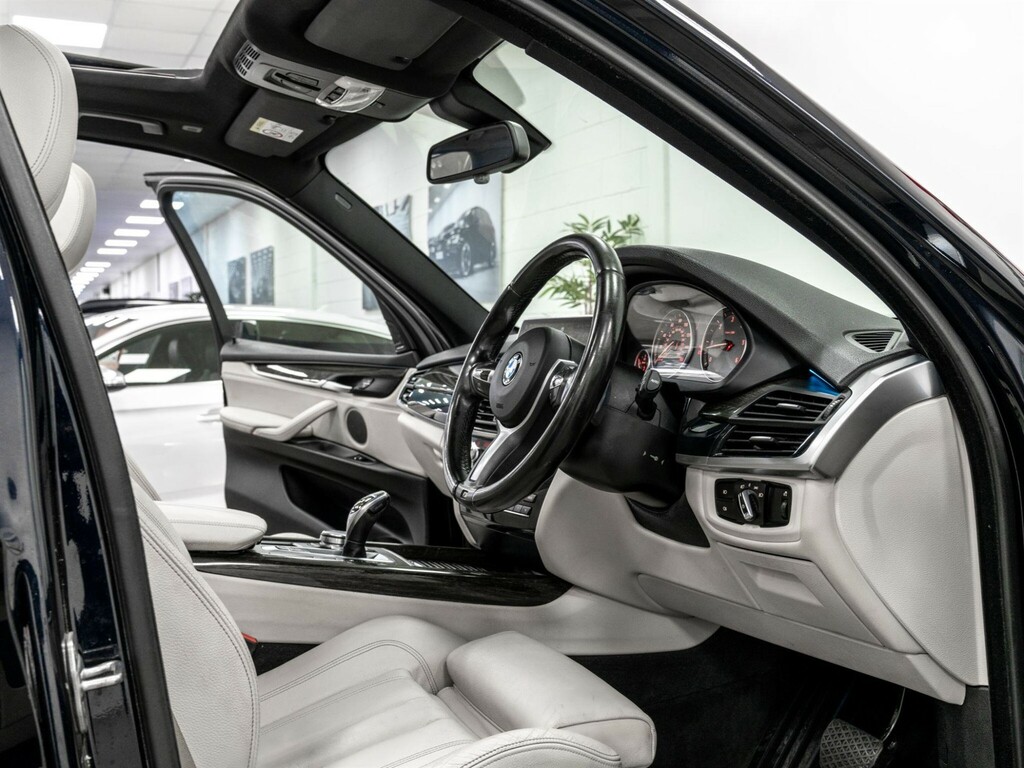 BMW X5 Suv  #14