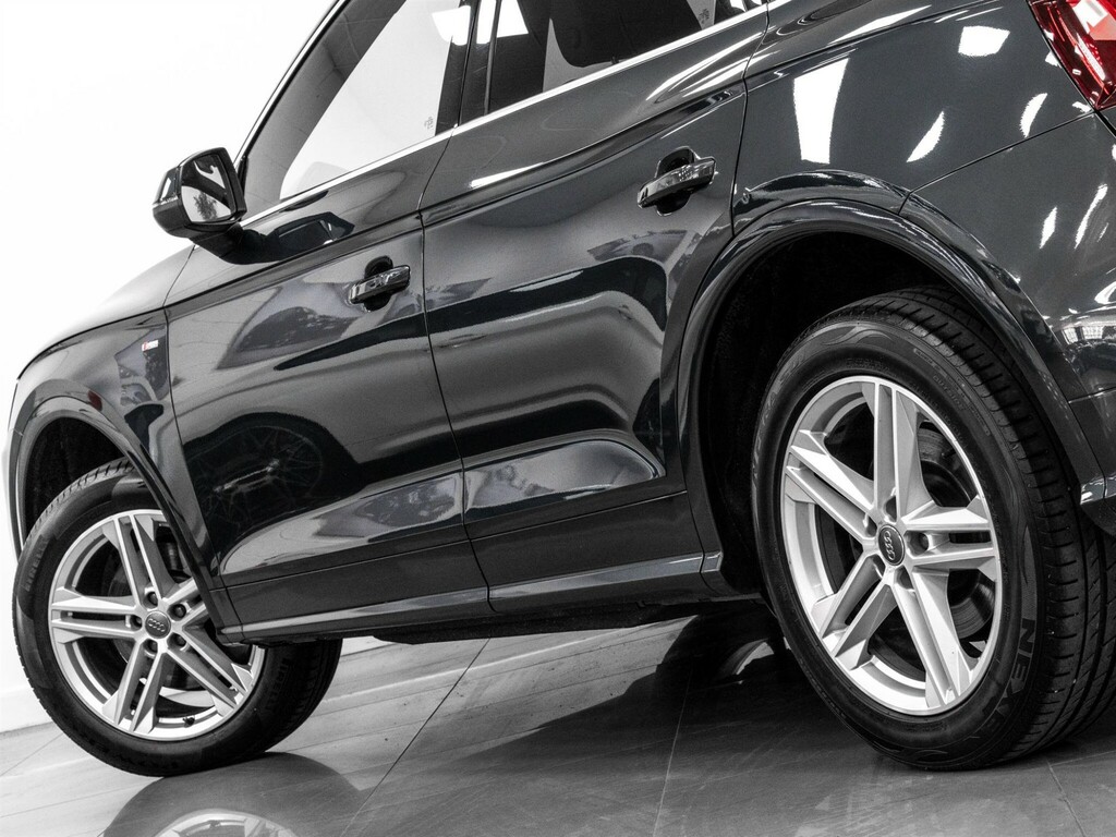 Audi Q5 2.0 Tdi Quattro S Line 188 Bhp Black #11