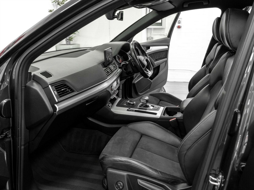 Audi Q5 2.0 Tdi Quattro S Line 188 Bhp Black #14