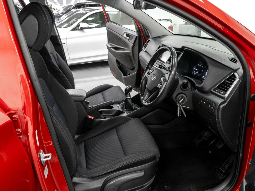 Hyundai Tucson  Grey #12