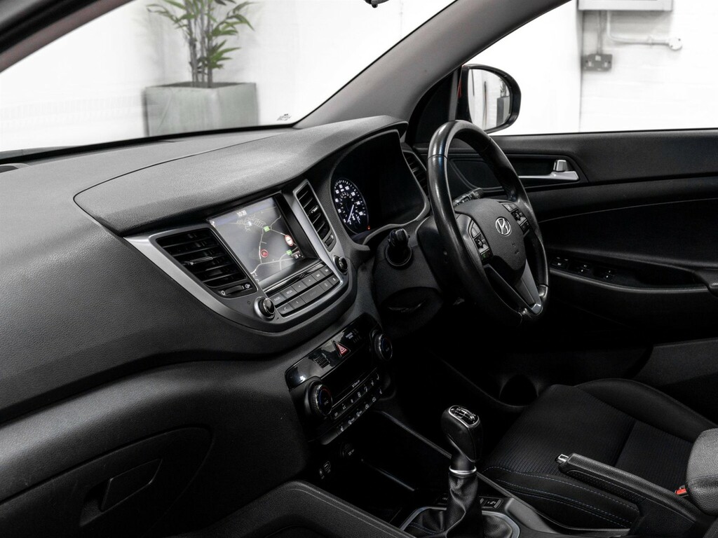 Hyundai Tucson  Grey #27