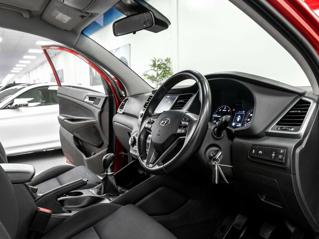 Hyundai Tucson  Grey #24