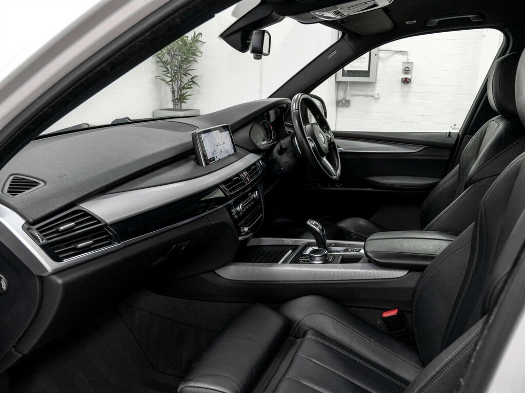 BMW X5 Xdrive M50d Black #18