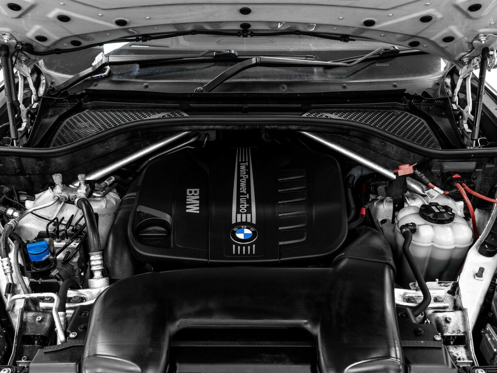 BMW X5 Xdrive M50d Black #25
