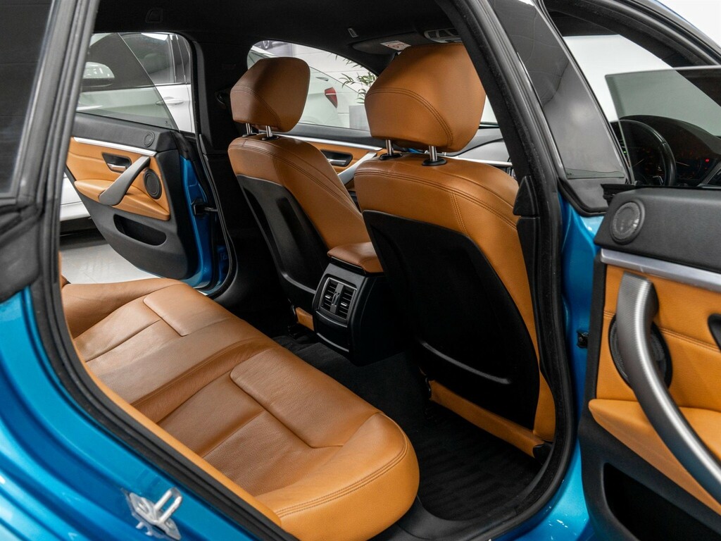 BMW 4 Series  Blue #21