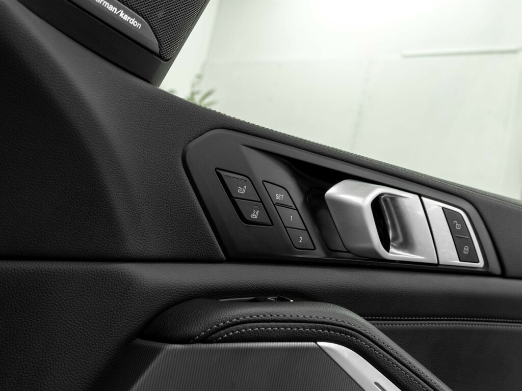 BMW X5 X5 Xdrive45e M Sport Black #31