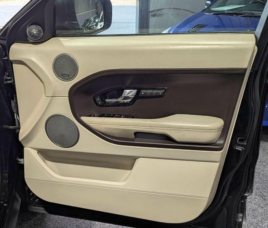 Land Rover Range Rover Evoque  Brown #15
