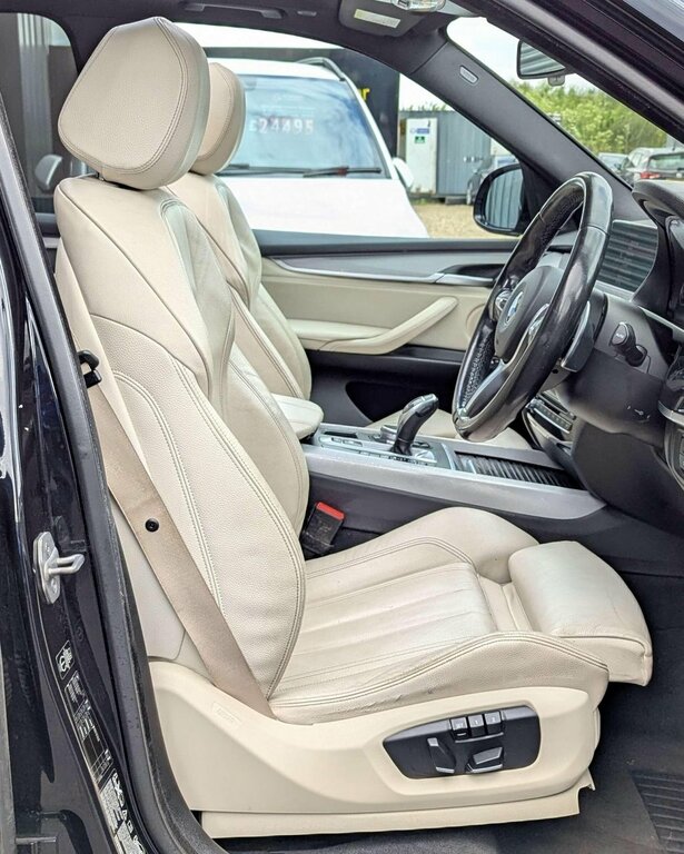 BMW X5  Black #7