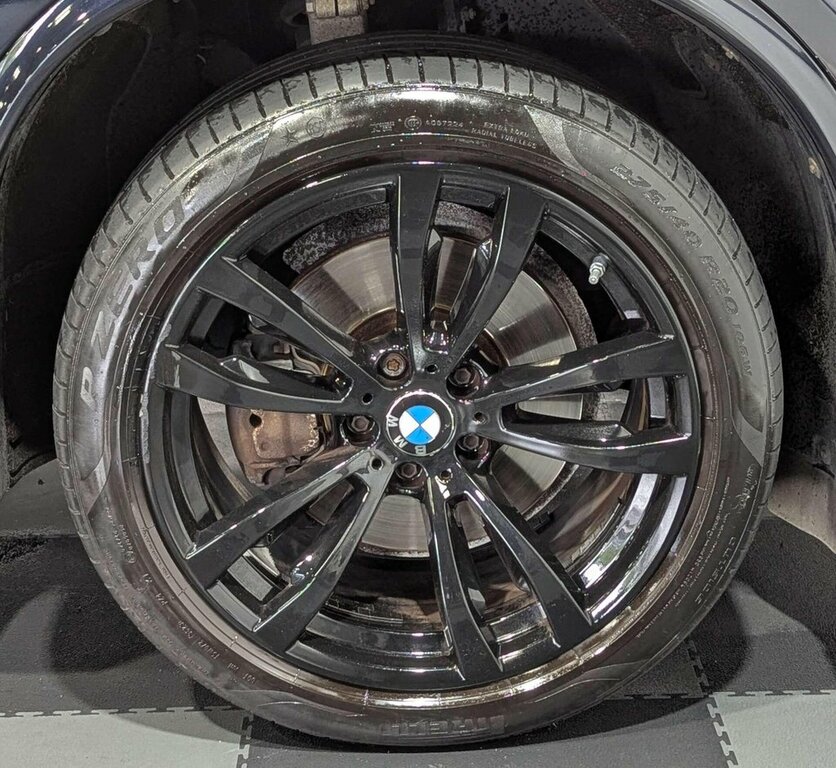 BMW X5  Black #38