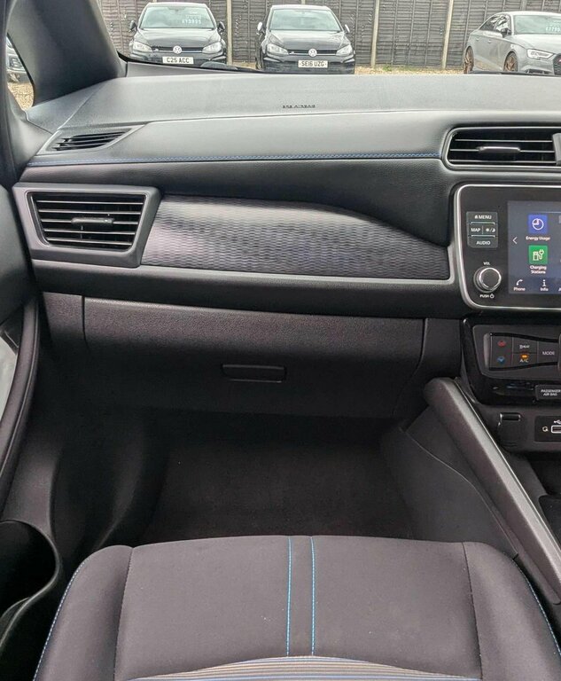 Nissan Leaf Hatchback Grey #21