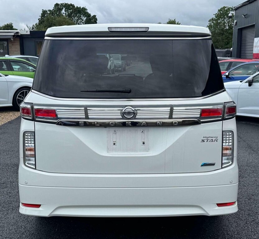Nissan Elgrand For Sale In Bedford #6