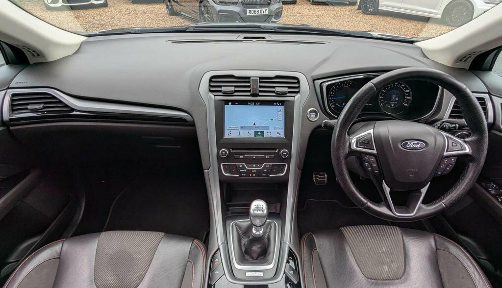 Ford Mondeo  Grey #24