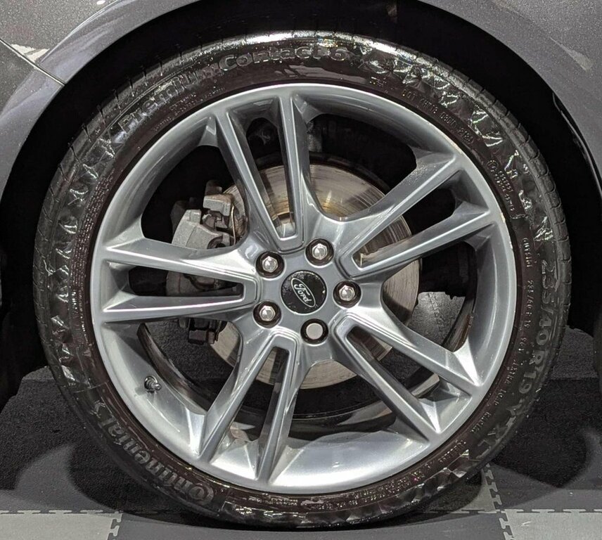 Ford Mondeo  Grey #38