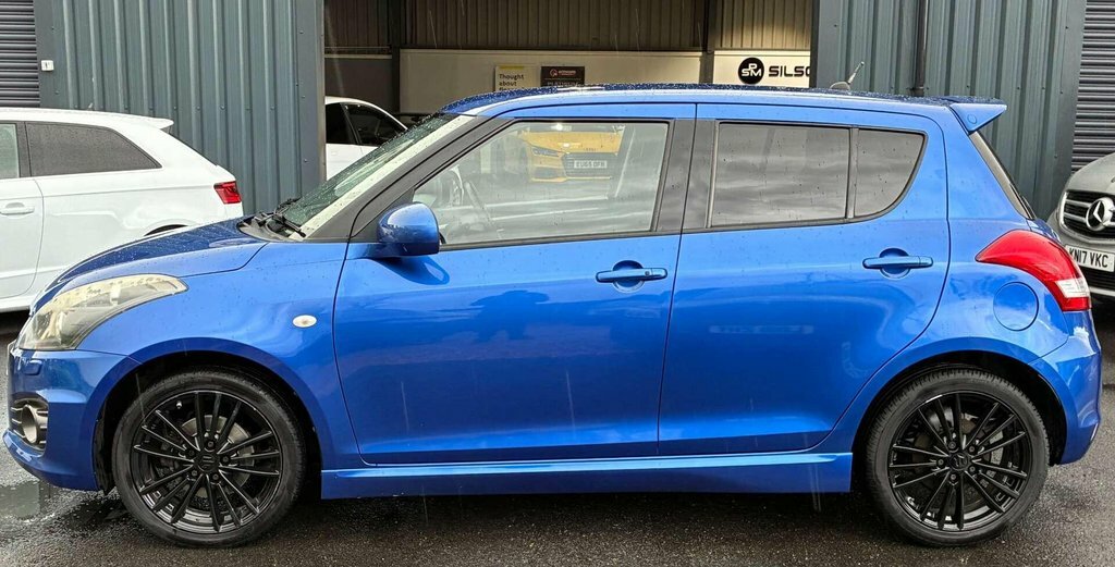 Suzuki Swift Hatchback Black #4