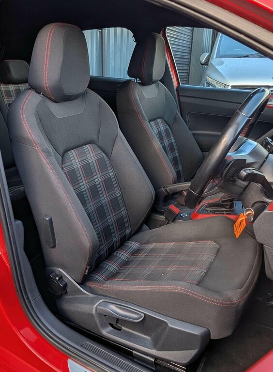 Volkswagen Polo Hatchback White #12