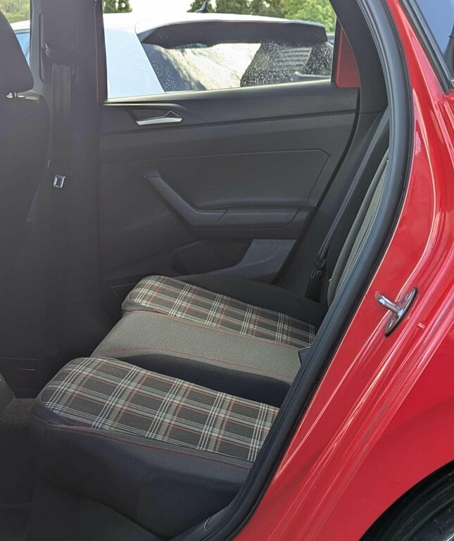 Volkswagen Polo Hatchback White #19