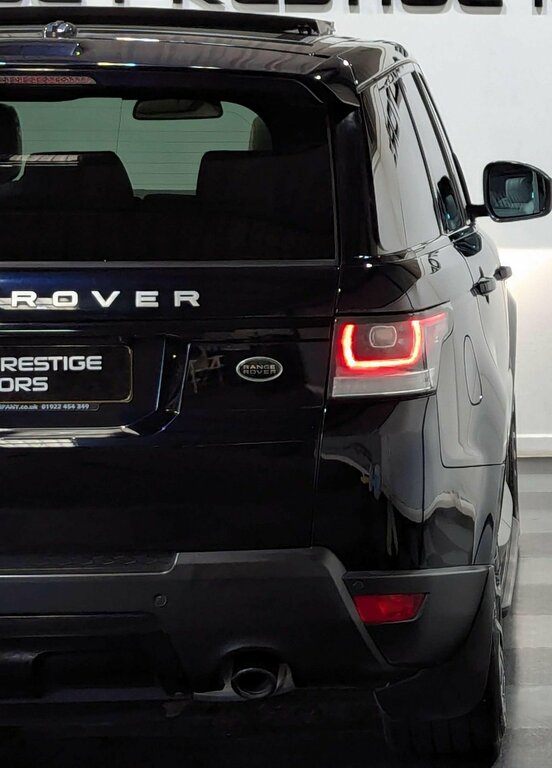 Land Rover Range Rover Sport  Black #12
