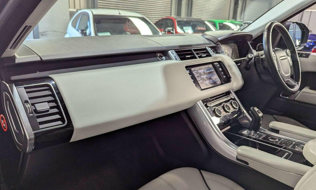 Land Rover Range Rover Sport  Black #22