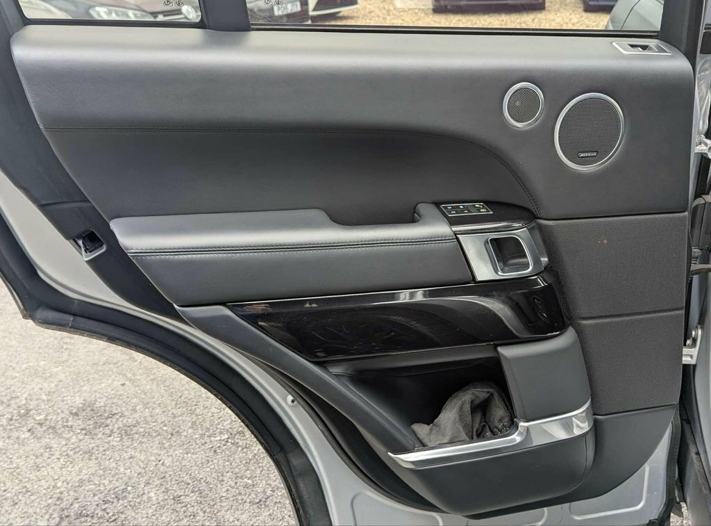 Land Rover Range Rover P400 Autobiography Grey #27