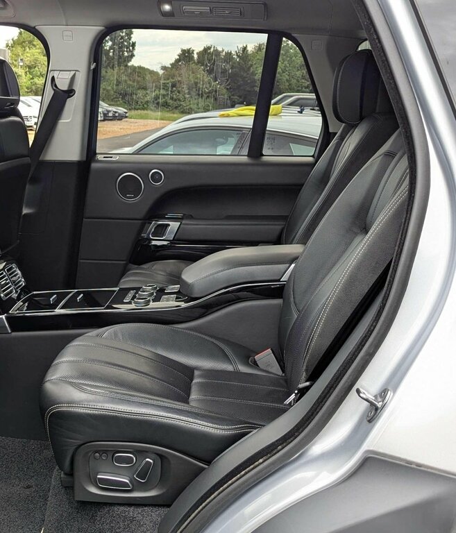 Land Rover Range Rover P400 Autobiography Grey #29