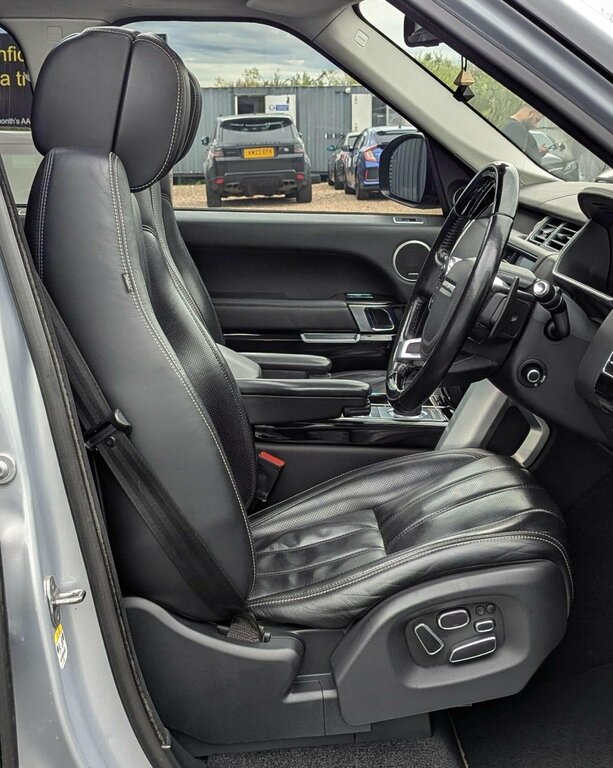 Land Rover Range Rover P400 Autobiography Grey #19
