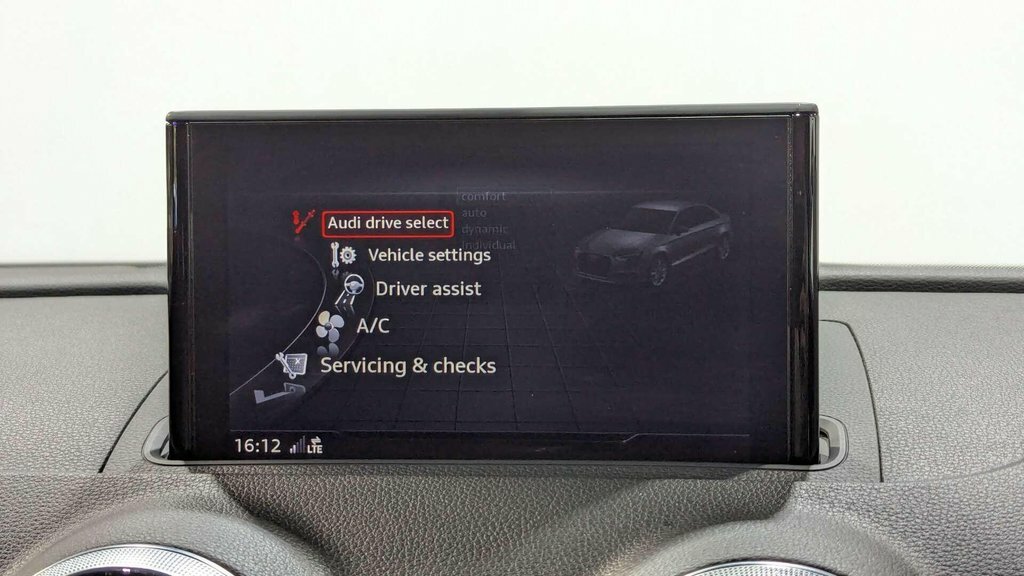 Audi RS3 Hatchback 2.5 Tfsi Sportback S Tronic Quattro Euro White #37