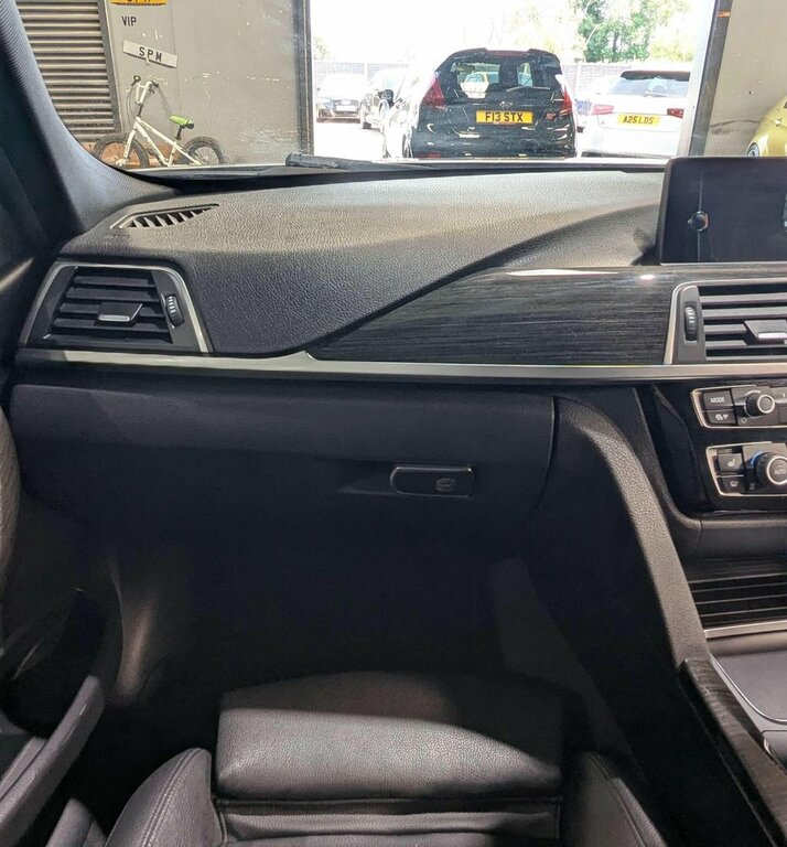 BMW 3 Series Series White #25