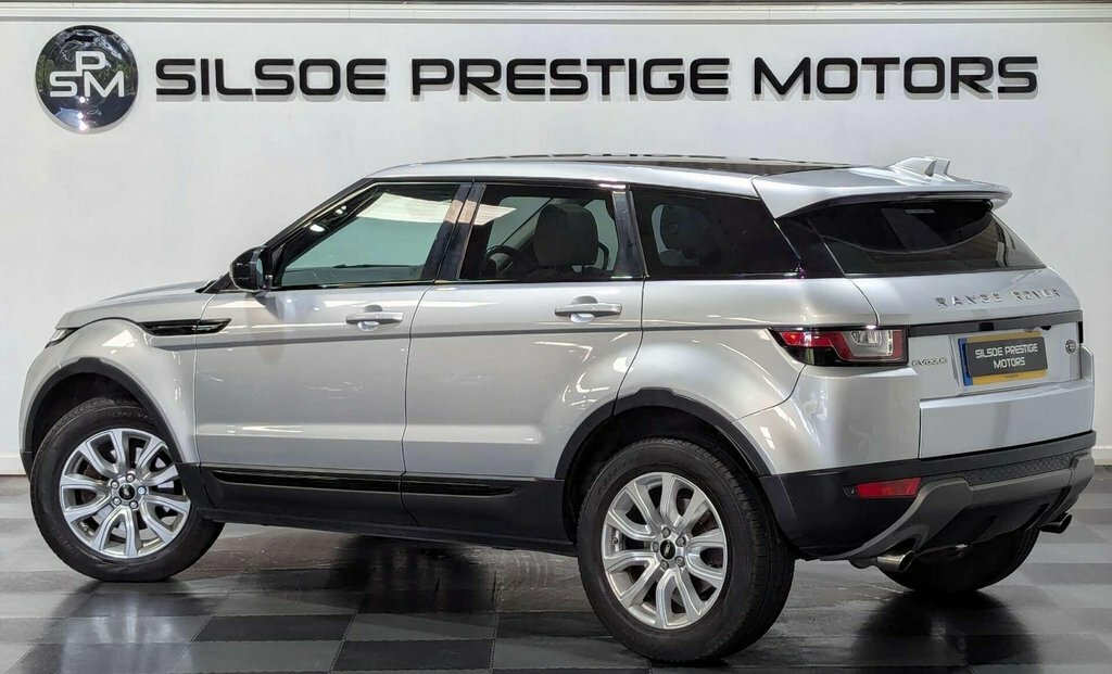 Land Rover Range Rover Evoque D200 Dynamic Se White #2