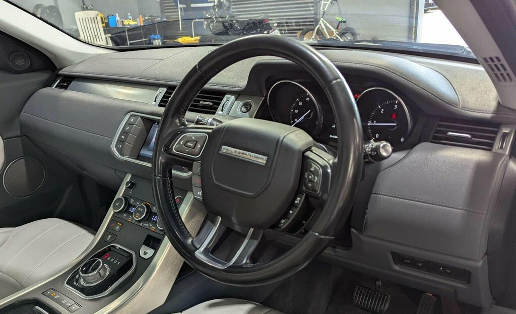 Land Rover Range Rover Evoque D200 Dynamic Se White #17