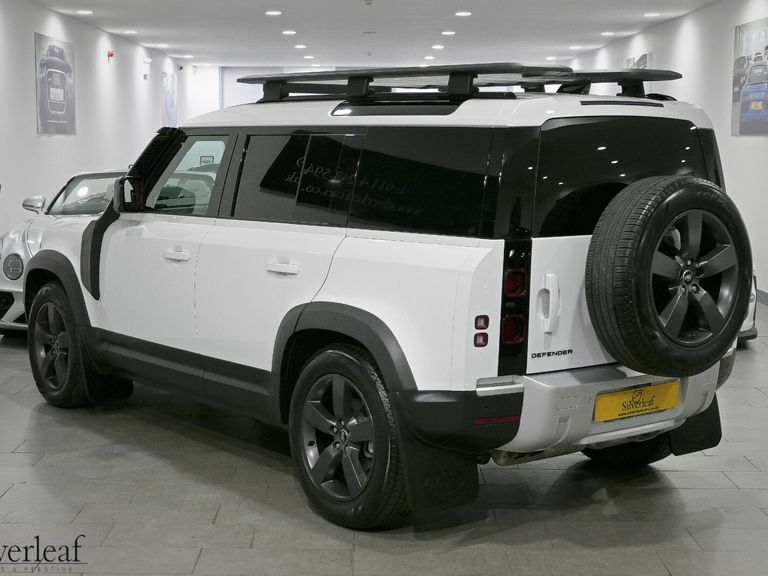 Land Rover Defender 110 2023 23 Land Rover Defender 110 D250 Hard Top Hse MD23YZU White #2