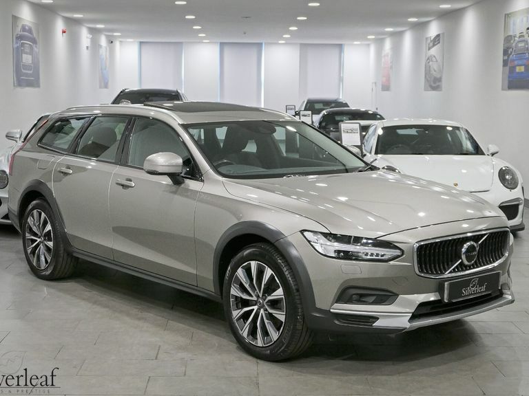 Volvo V90 Cross Country 2020 70 Volvo V90 2.0 B4d Cross Country Awd Au Grey