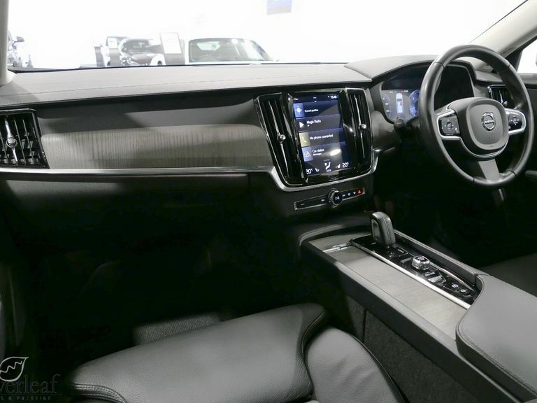 Volvo V90 Cross Country 2020 70 Volvo V90 2.0 B4d Cross Country Awd Au Grey #6