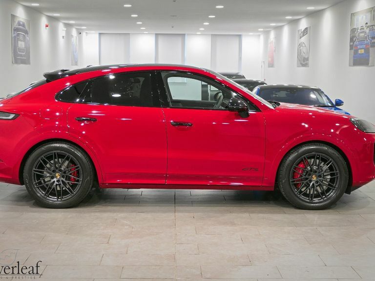 Porsche Cayenne 2024 24 Porsche Cayenne Gts Tiptronic S Red #3