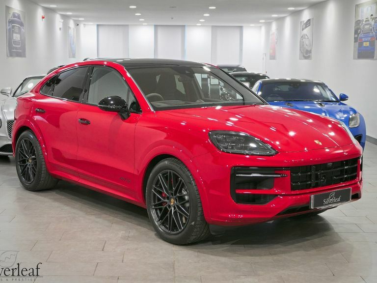 Porsche Cayenne 2024 24 Porsche Cayenne Gts Tiptronic S Red