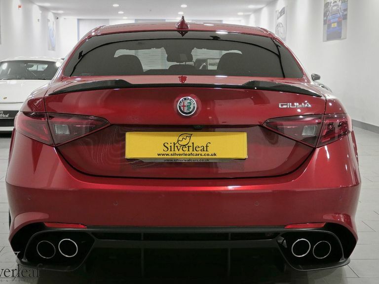 Alfa Romeo Giulia 2L Tb Veloce Grey #25