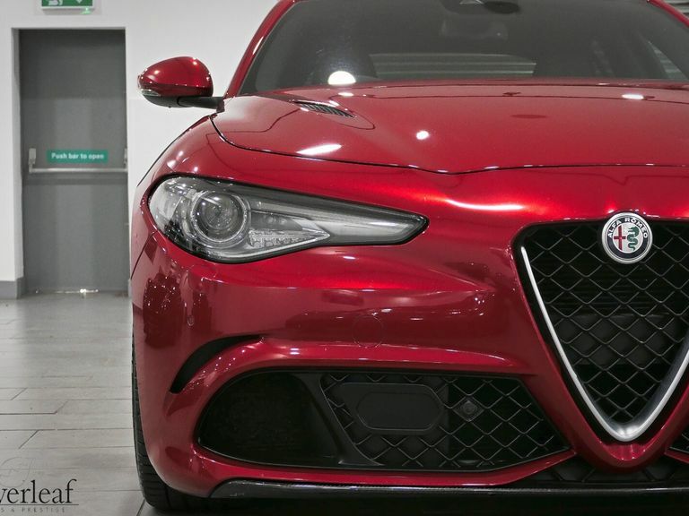 Alfa Romeo Giulia 2L Tb Veloce Grey #28