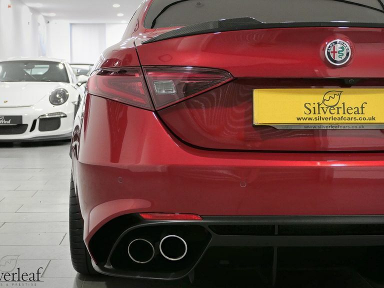 Alfa Romeo Giulia 2L Tb Veloce Grey #30