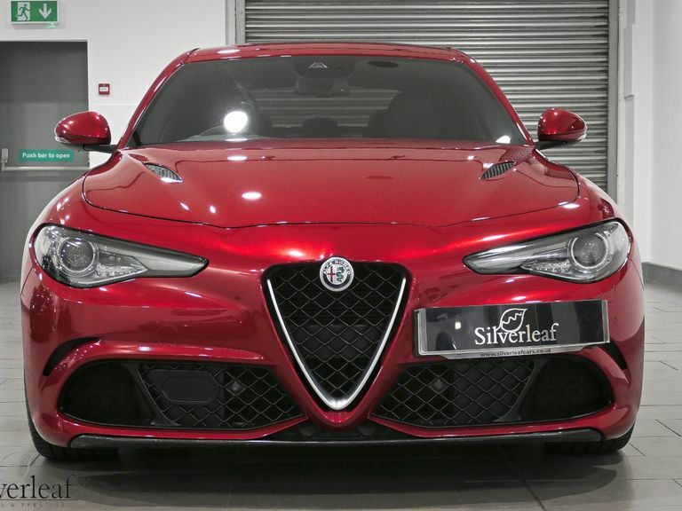 Alfa Romeo Giulia 2L Tb Veloce Grey #24