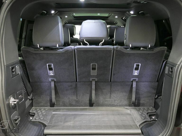 Land Rover Defender 130 X-dynamic Se Grey #28