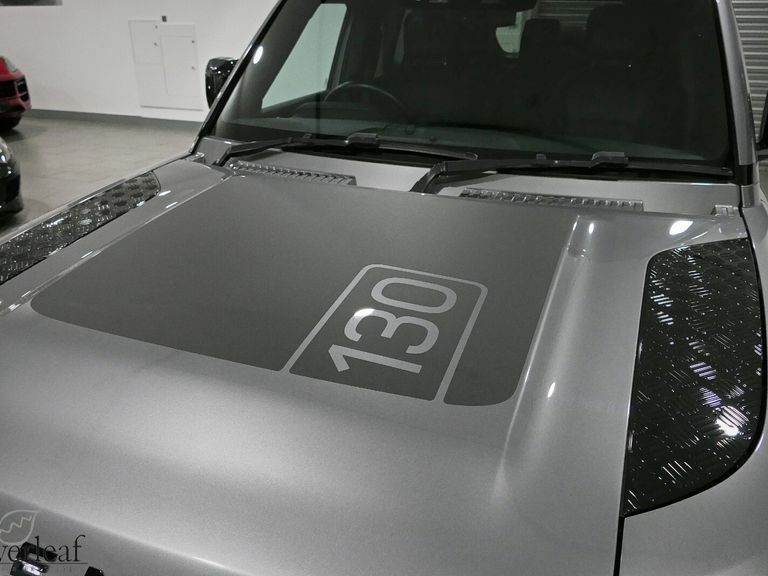 Land Rover Defender 130 X-dynamic Se Grey #38