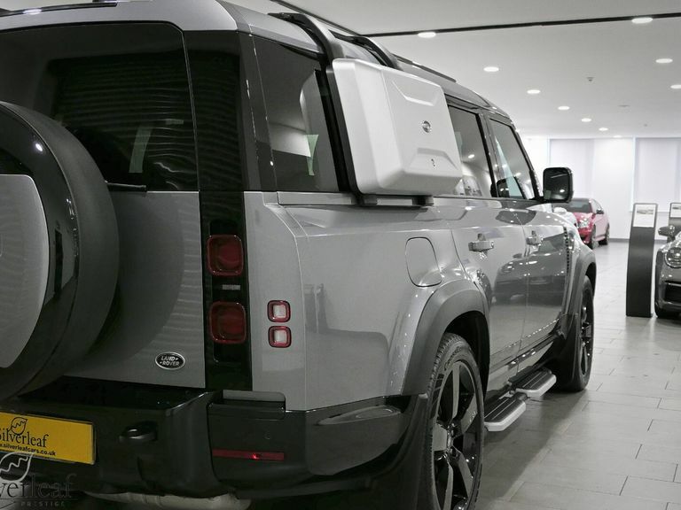 Land Rover Defender 130 X-dynamic Se Grey #33
