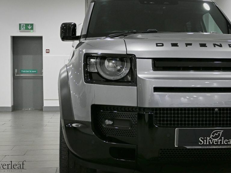 Land Rover Defender 130 X-dynamic Se Grey #32