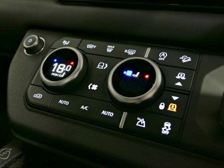 Land Rover Defender 130 X-dynamic Se Grey #17