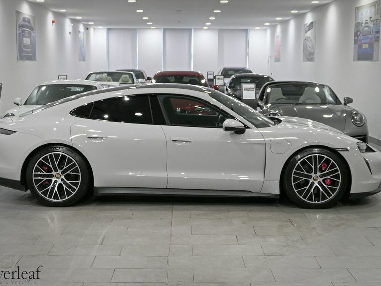 Porsche Taycan 2021 71 Porsche Taycan 4S Performance Plus 93Kwh 4 #3