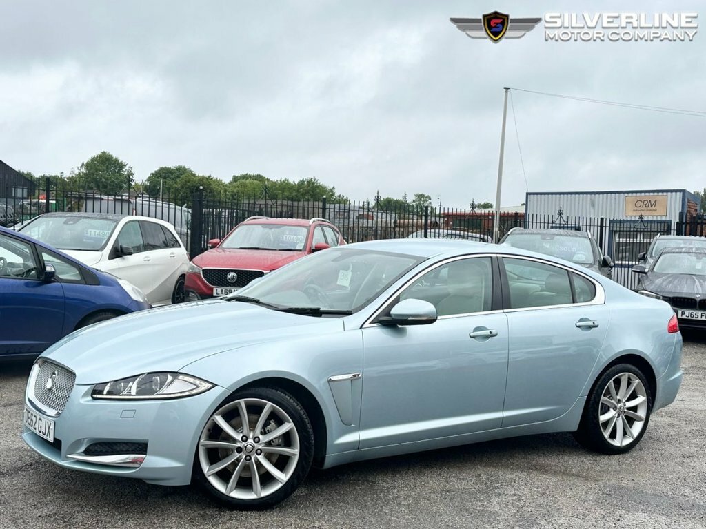 Jaguar XF 2.2L Premium Luxury Blue #4