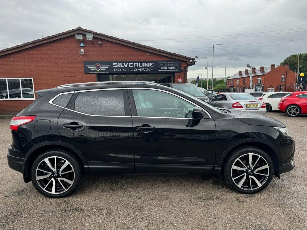 Nissan Qashqai 1.5L Tekna YY14WRW Black #4